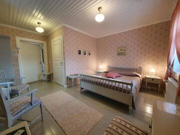 Фото номера Двухместный номер с 1 кроватью Отели типа «постель и завтрак» B&amp;B Lomamokkila г. Савонлинна 8
