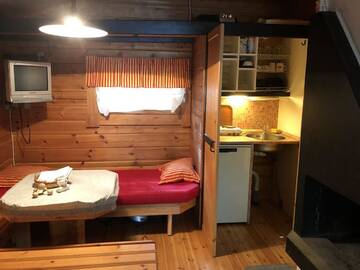 Фото номера Дом с 3 спальнями Дома для отпуска Cottage 52 г. Савонлинна 15